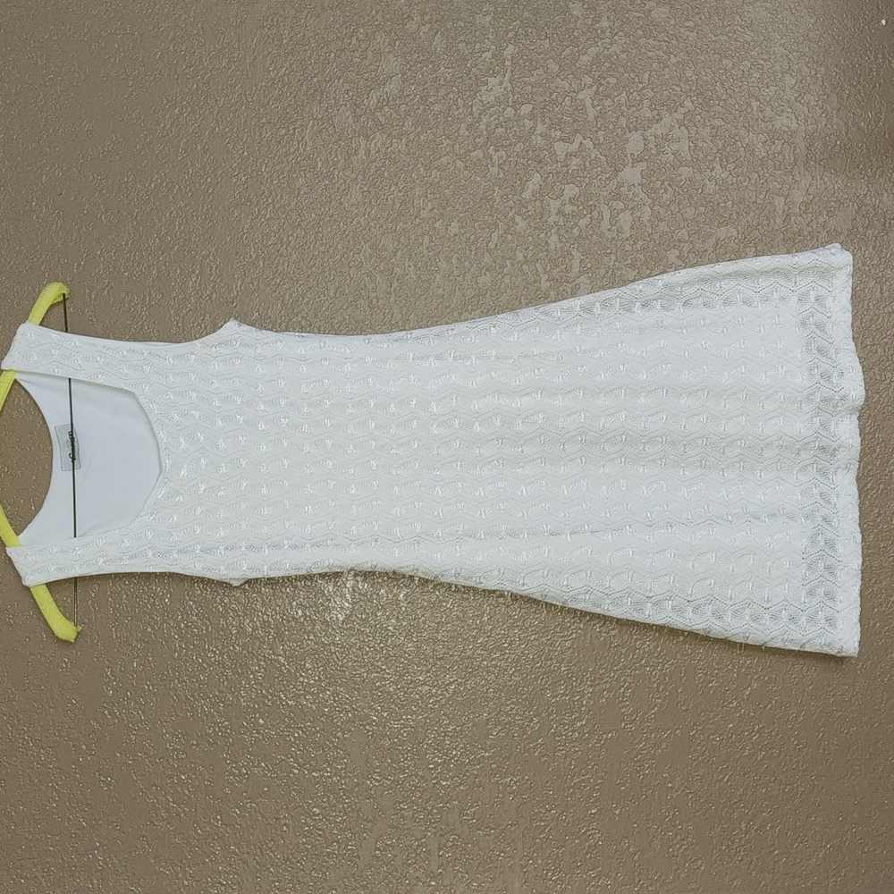 LIKE NEW!Crochet Overlay Midi Dress